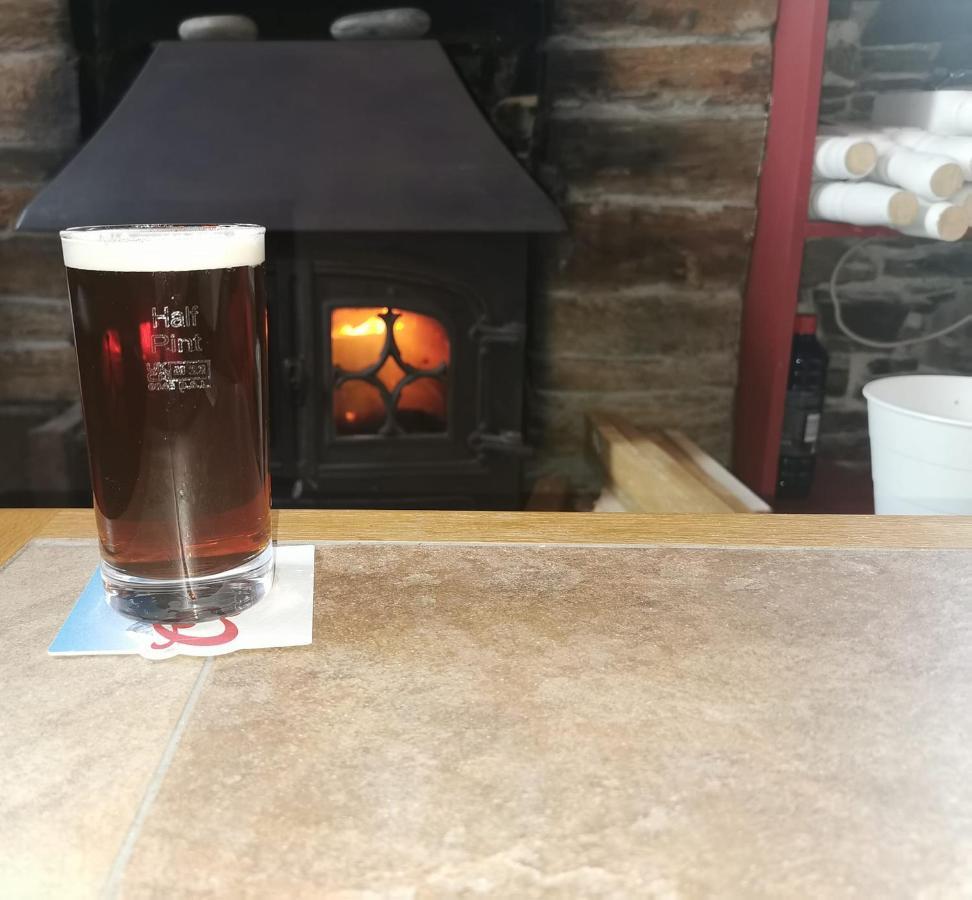 Tintagel Arms Bed And Breakfast Buitenkant foto