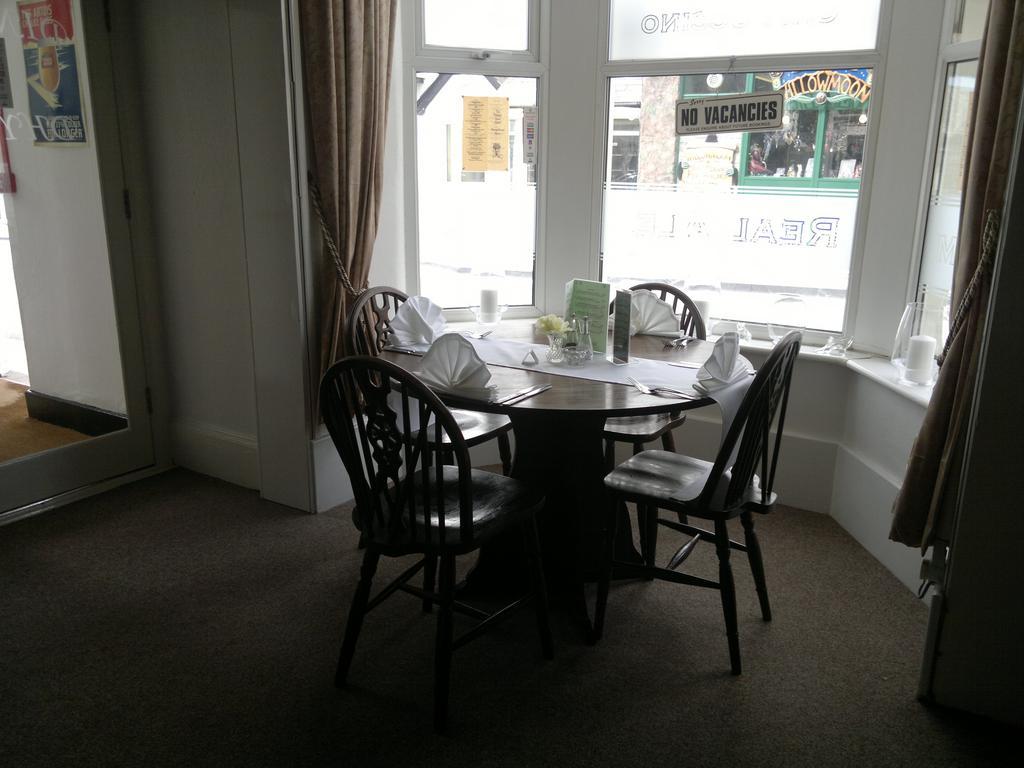 Tintagel Arms Bed And Breakfast Buitenkant foto