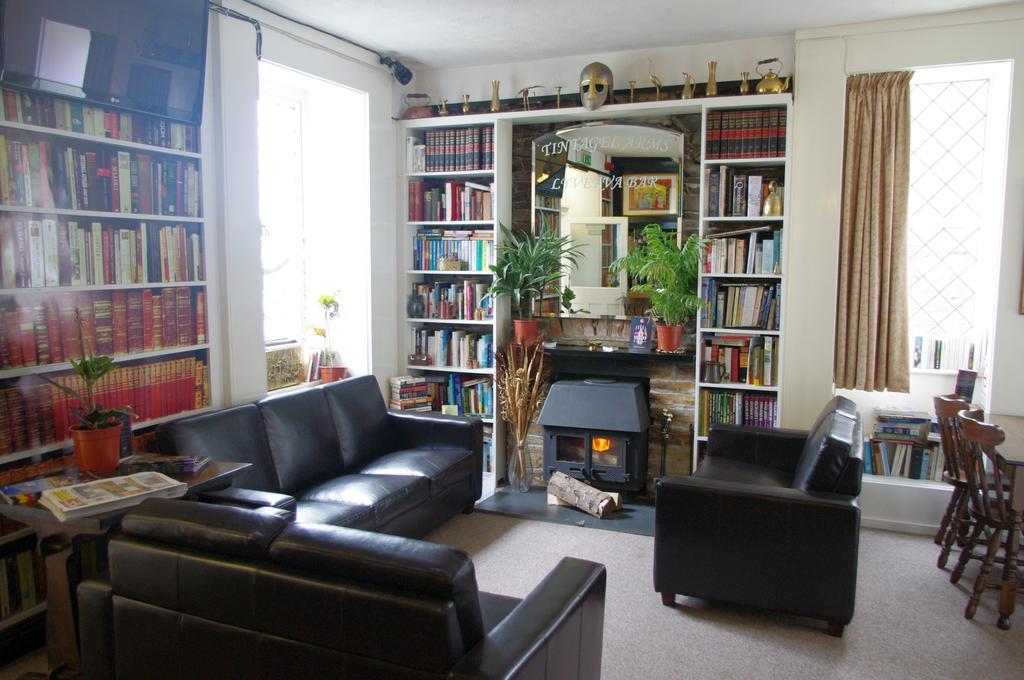 Tintagel Arms Bed And Breakfast Buitenkant foto